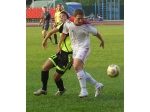 Алексей Снетков принимает мяч